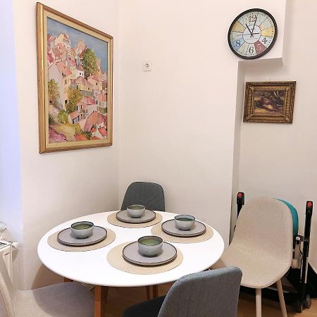 Mimi Gallery Appartement Boedapest Buitenkant foto