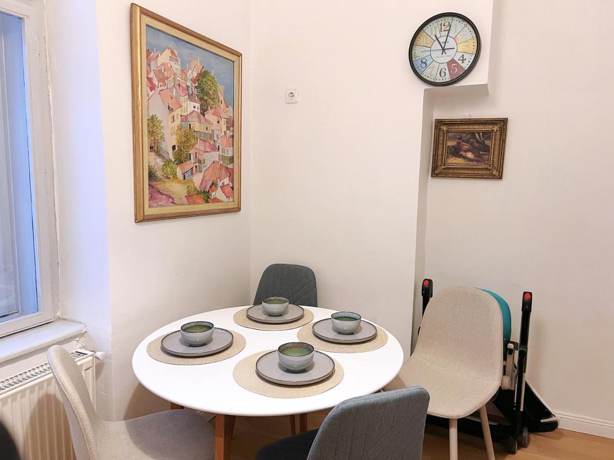 Mimi Gallery Appartement Boedapest Buitenkant foto