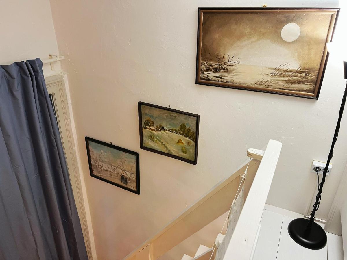 Mimi Gallery Appartement Boedapest Buitenkant foto